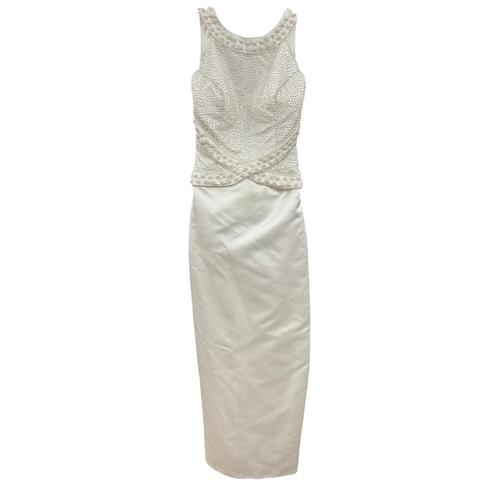 Demetrios Elegant Beaded Column Wedding Dress Size 4 - Picture 5 of 9